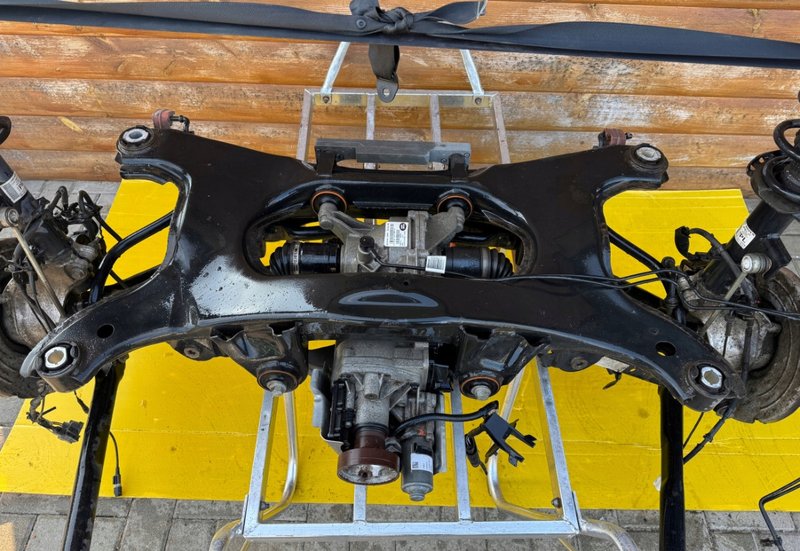 EVOQUE L538 LIFT 2.0D MOST DYFER TYŁ Gj32-4n063-ab