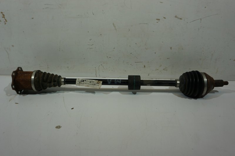 VW SEAT SKODA PÓŁOŚ PRZEDNIA 2Q04072720B