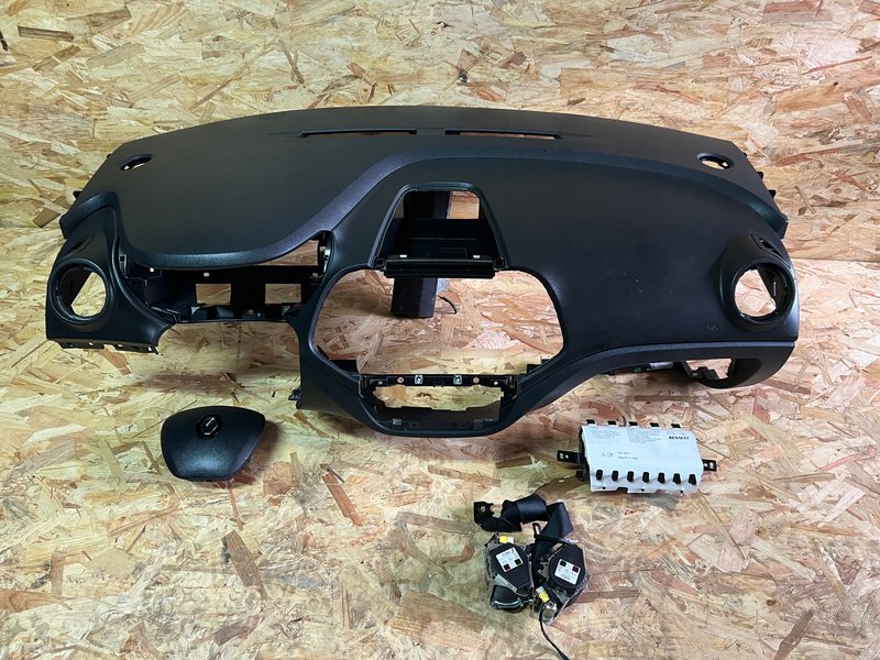 RENAULT CAPTUR KONSOLA DESKA ROZDZIELCZA PODUSZKI