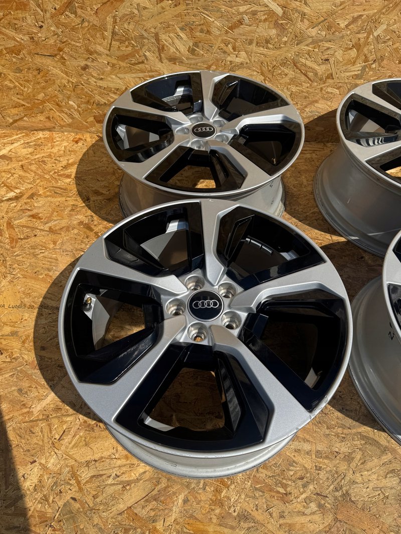 Miniatura produktu Koła felgi aluminiowe Audi OE Audi A1 S1 7.5" x 17" 5x100 ET 46