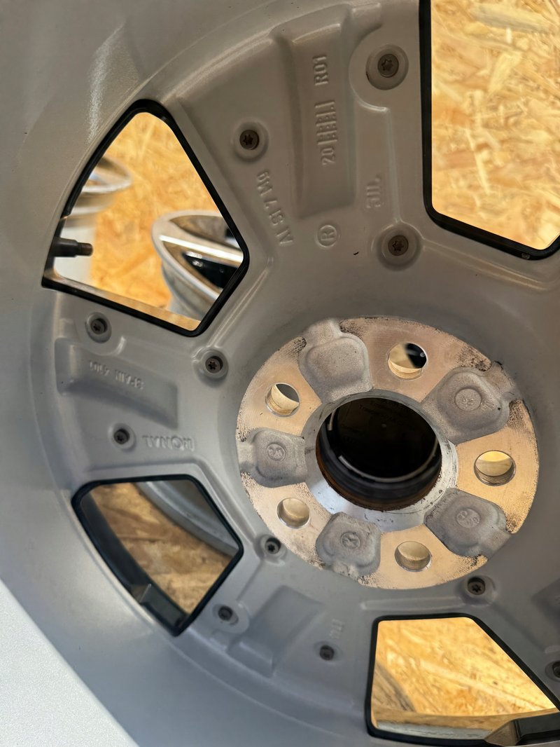Miniatura produktu Koła felgi aluminiowe Audi OE Audi A1 S1 7.5" x 17" 5x100 ET 46