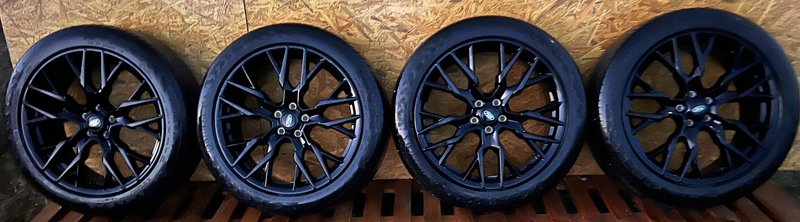 KOŁA ALUFELGI OPONY FORD 245/45/20 LATO ET 55