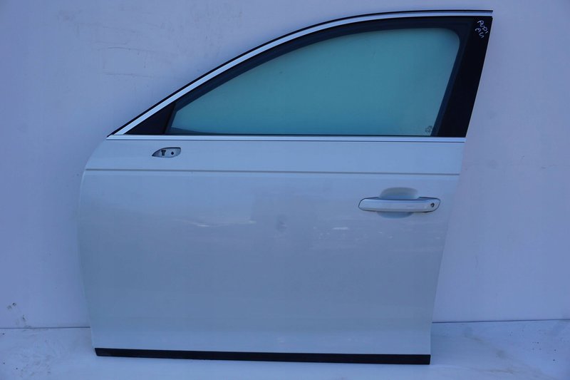 AUDI A4 B9 8W DRZWI PRZEDNIE LEWE LEWY PRZÓD KOMBI