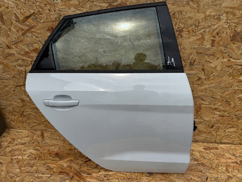 Audi A1 II 82A drzwi tylne prawe prawy tył