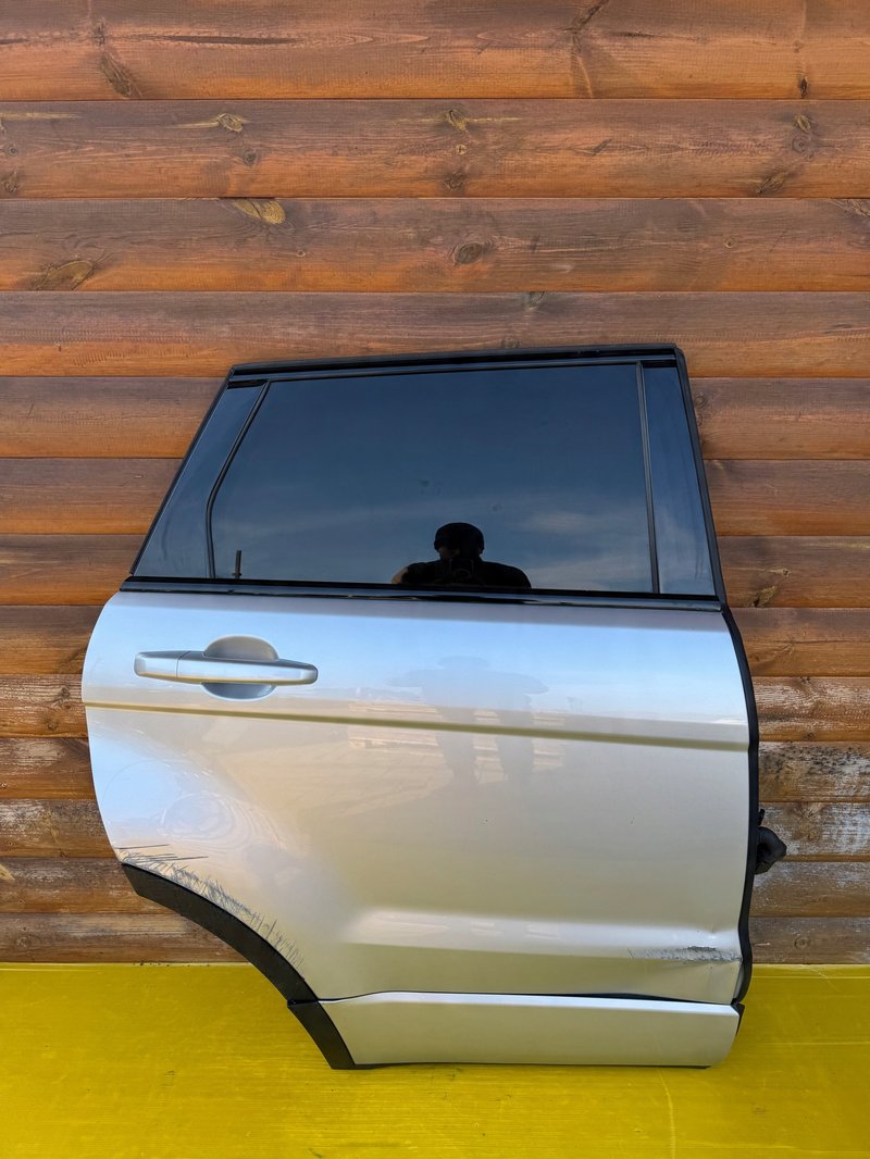 Miniatura produktu Land Rover EVOQUE I DRZWI TYLNE TYŁ PRAWE
