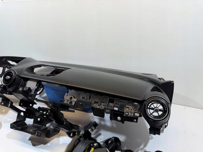 Miniatura 9