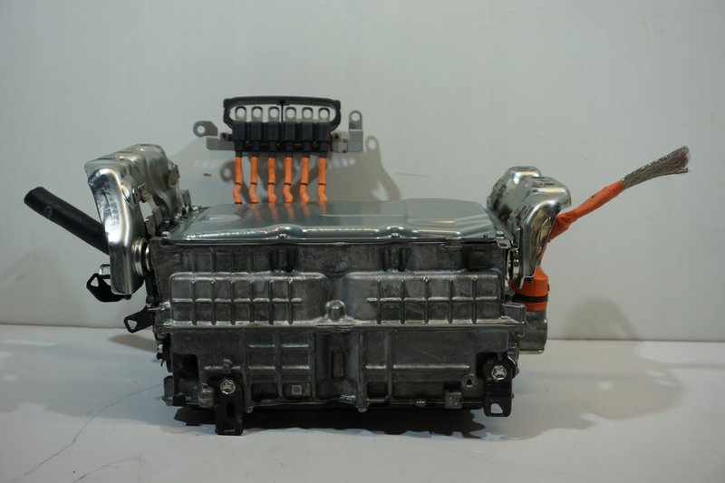 TOYOTA RAV 4 IV FALOWNIK KONWENTER G9200-42070