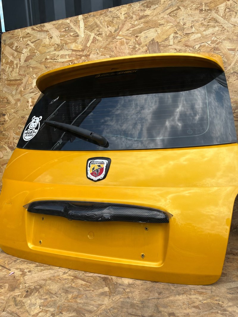 Miniatura produktu Fiat ABARTH 500 KOMPLETNA KLAPA POKRYWA BAGAŻNIKA