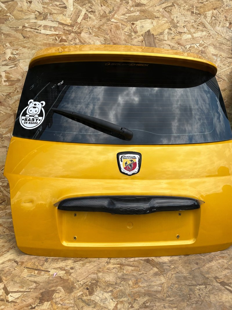 Miniatura produktu Fiat ABARTH 500 KOMPLETNA KLAPA POKRYWA BAGAŻNIKA