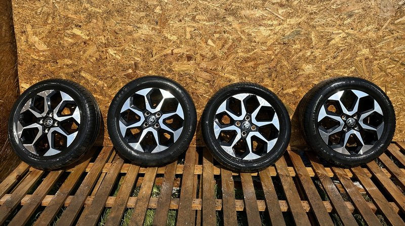TOYOTA AYGO FELGI ALUMINIOWE OPONY KOŁA 4.5x15 4x100 ET35 165/60 R15