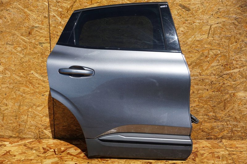 RENAULT ARKANA DRZWI TYLNE PRAWE PRAWY TYŁ