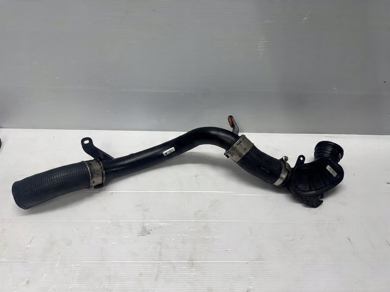 Przewód intercooler Range Rover Evoque GJ326C782AA