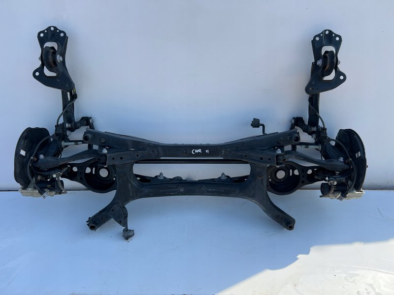 ZAWIESZENIE TYLNE BELKA TOYOTA CHR CH-R II HYBRYDA 23-
