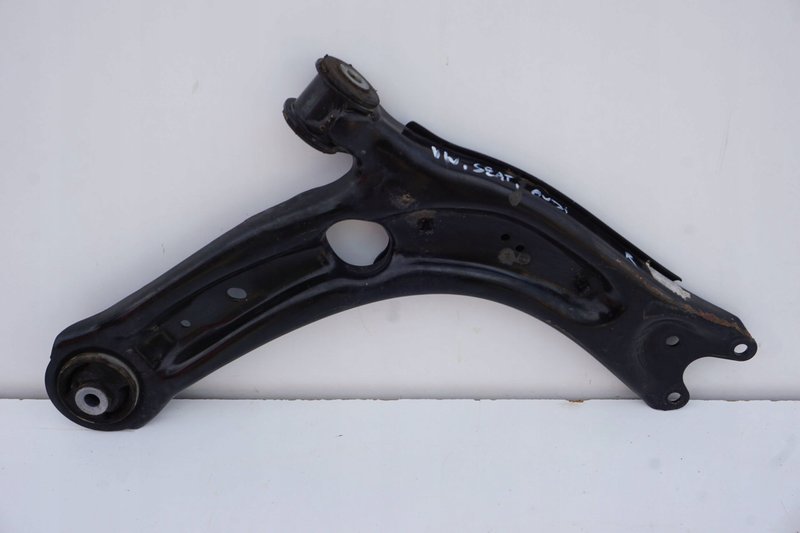 VOLKSWAGEN SEAT AUDI OE WAHACZ PRZEDNI PRAWY 3Q0407118B