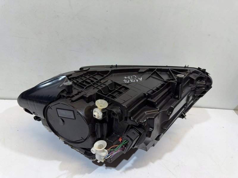 Miniatura 13