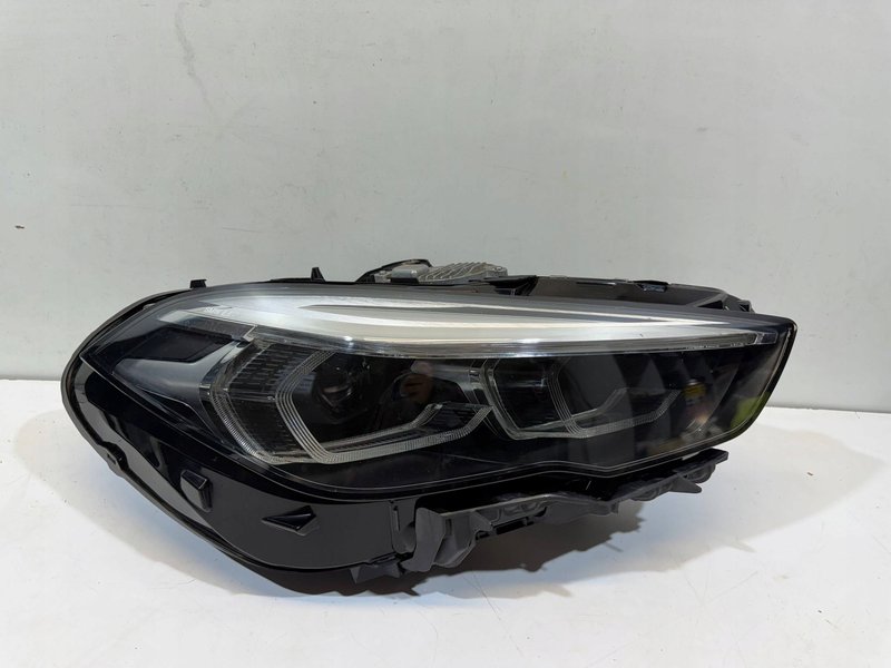 BMW SERIA 2 F44 LAMPA PRZEDNIA PRAWA PRAWY PRZÓD 9478450