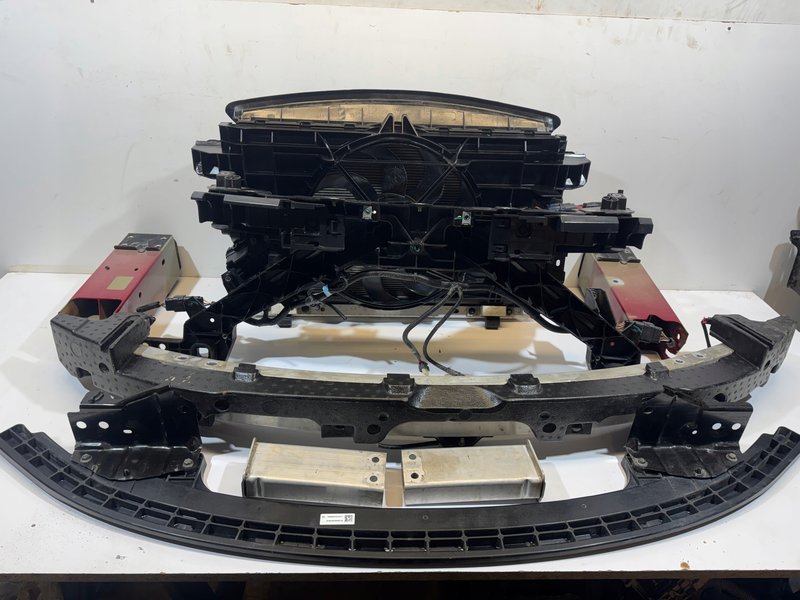 TESLA MODEL 3 LIFT PAS PRZEDNI KOMPLETNY CHŁODNICE BELKA WENTYLATOR