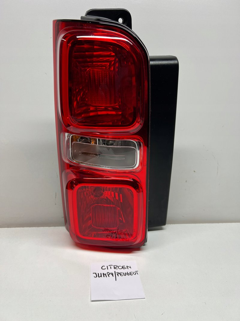 CITROEN JUMPY LAMPA LEWY TYŁ TYLNA LEWA