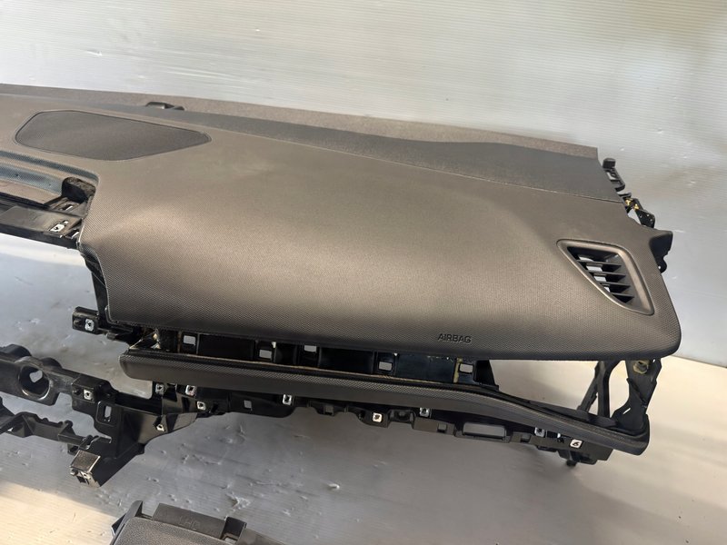 Miniatura produktu HYUNDAI IONIQ LIFT KONSOLA DESKA ROZDZIELCZA PODUSZKI