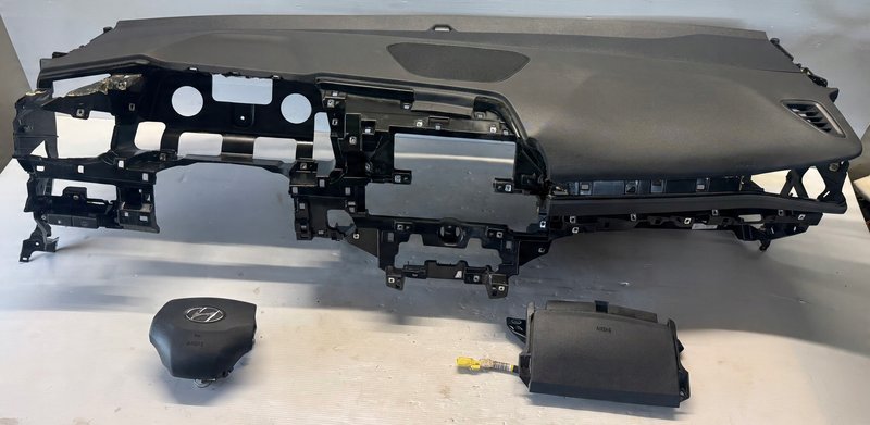 Miniatura produktu HYUNDAI IONIQ LIFT KONSOLA DESKA ROZDZIELCZA PODUSZKI