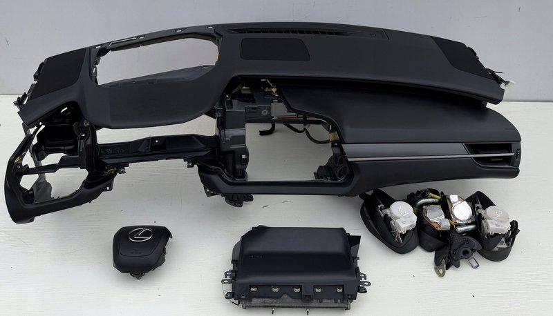 LEXUS RX V KONSOLA DESKA PASY PODUSZKI AIRBAG