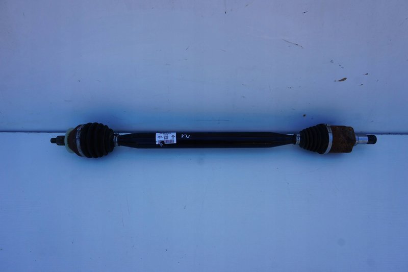 VW SEAT AUDI PÓŁOŚ PRAWA 2Q0407272CL