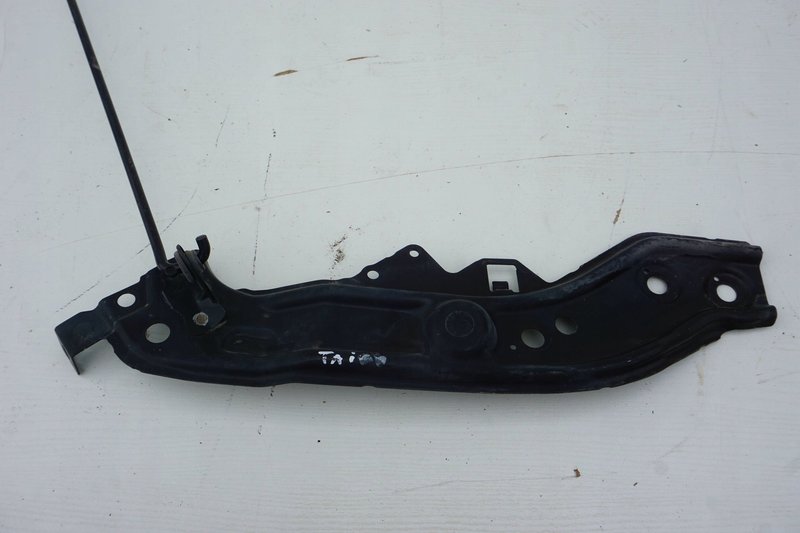 VOLKSWAGEN TAIGO ŚLIZG WSPORNIK MOCOWANIE LAMPY PRZEDNIEJ 2G7806929A