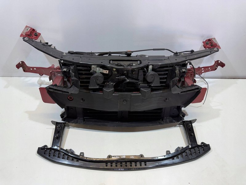 MAZDA 3 BP IV 2.0 PAS PRZEDNI WZMOCNIENIE BELKA CHŁODNICE