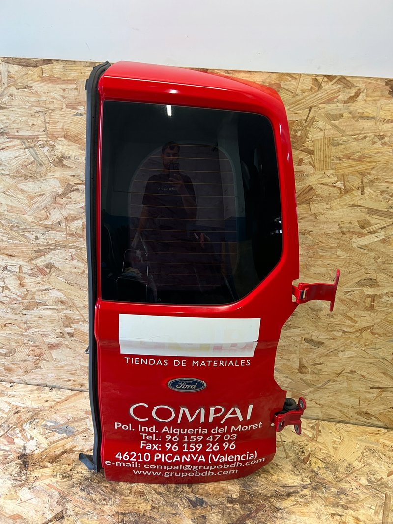 FORD TRANSIT COURIER DRZWI tylne prawe prawy tył