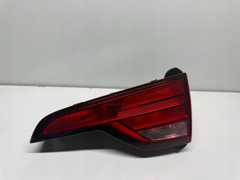 AUDI A4 B9 8W AVANT KOMBI LAMPA LED PRAWY TYŁ PRAWA TYLNA 8W9945076