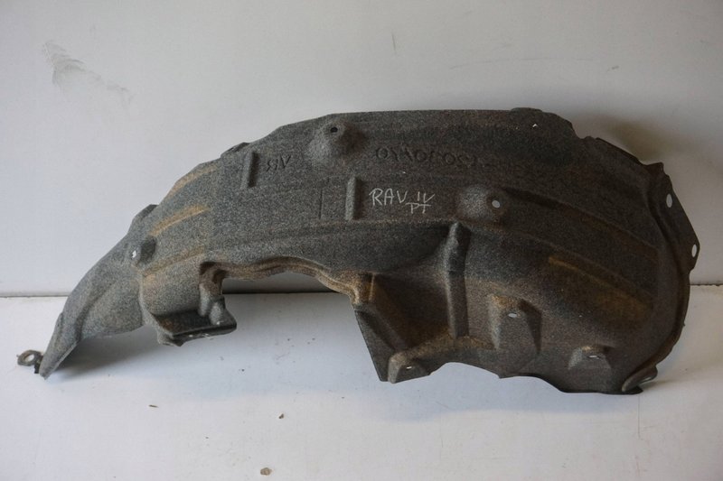 TOYOTA RAV 4 IV NADKOLE PRAWY TYŁ 65637-42030