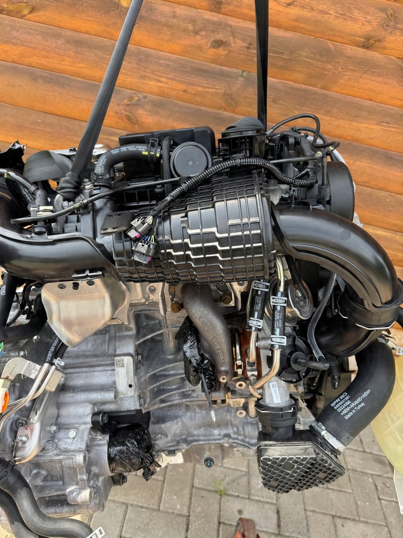 Miniatura produktu VOLVO XC40 B3154T9 SILNIK KOMPLETNY 16537km