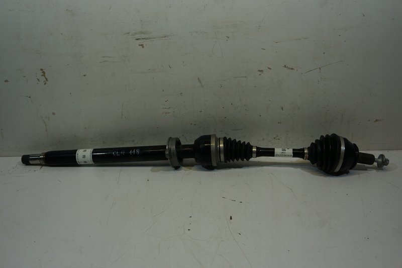 MERCEDES CLA W118 PÓŁOŚ PRZEDNIA PRAWA DŁUGA A1773309900