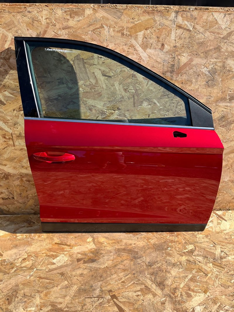 Seat Arona DRZWI PRZEDNIE PRAWE PRAWY PRZÓD