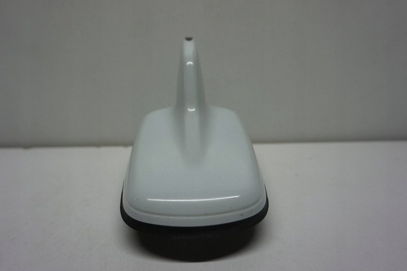 AUDI A4 B9 ALLROAD ANTENA GPS REKIN 4M0035503K