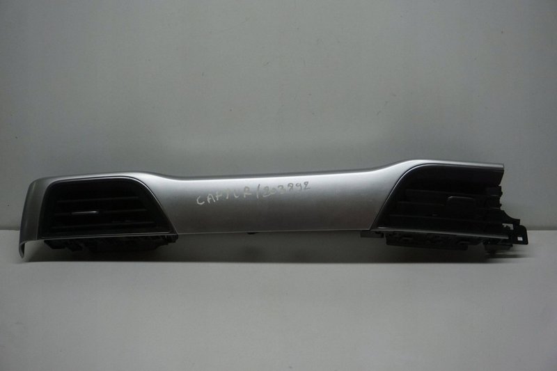 RENAULT CAPTUR II KRATKI NAWIEWU DEKOR DESKI 687609437R