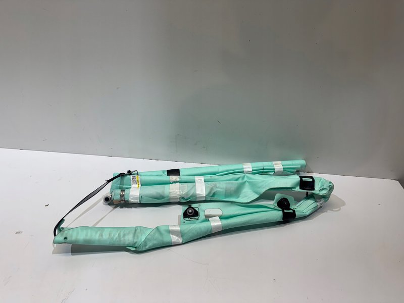 VOLVO XC60 II KURTYNA AIRBAG PRAWA P031436586