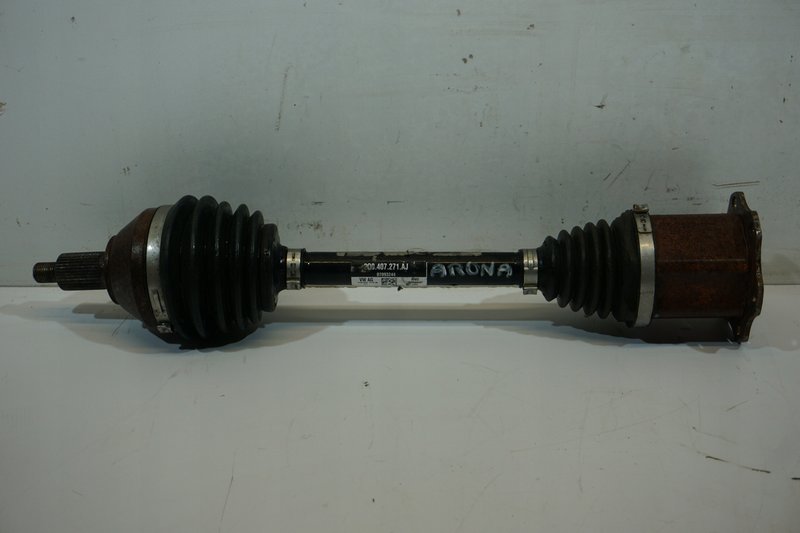 SEAT ARONA PÓŁOŚ PRZEDNIA LEWA 2Q0407271AJ