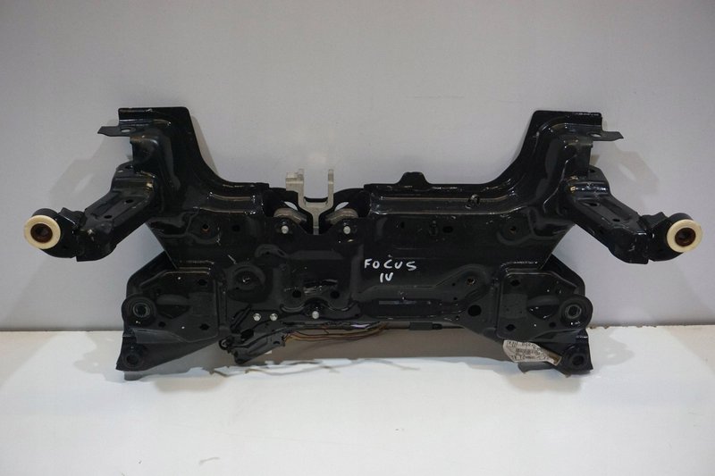 FORD FOCUS MK4 IV SANKI PRZEDNIE PRZÓD
