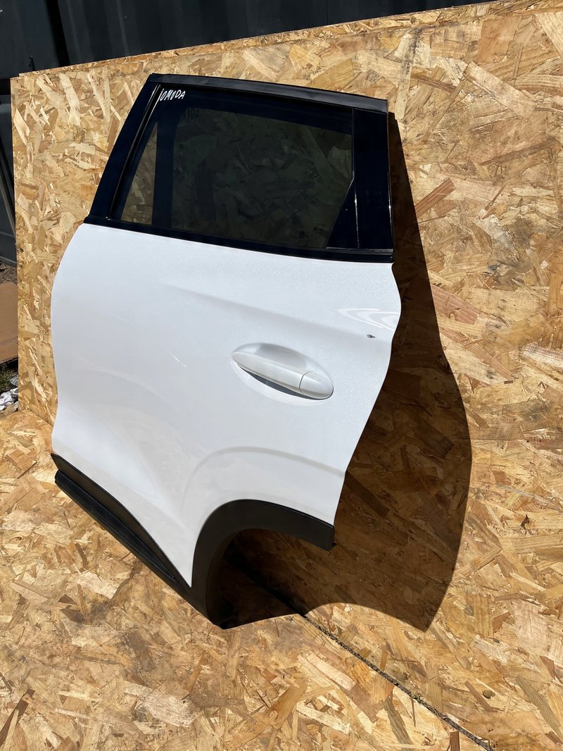 Miniatura produktu OMODA 5 drzwi tylne lewe lewy tył