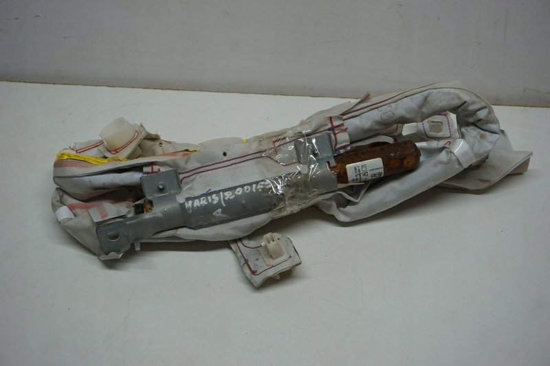 TOYOTA YARIS III KURTYNA AIRBAG PODUSZKA PRAWA 0080-P1-10.0001