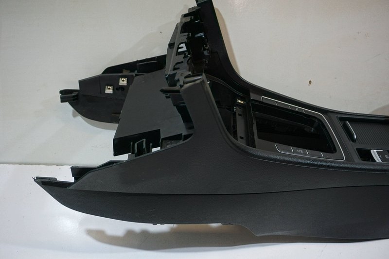 Miniatura 15