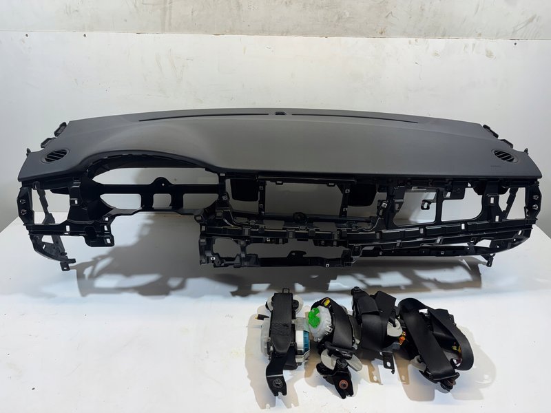 KIA STONIC KONSOLA DESKA ROZDZIELCZA AIRBAG PASY PODUSZKI