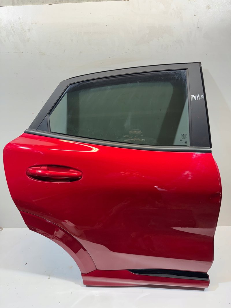 FORD PUMA DRZWI TYLNE PRAWE PRAWY TYŁ