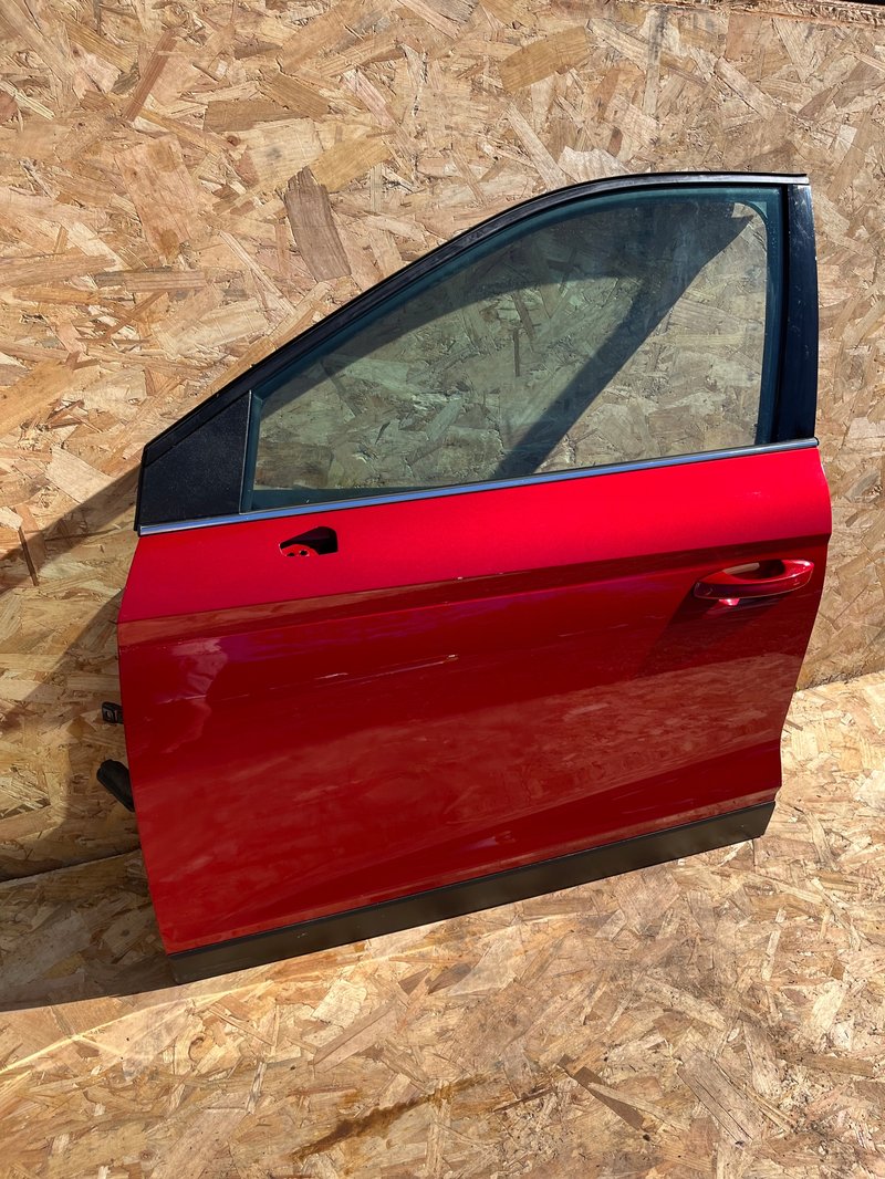 Miniatura produktu Seat Arona DRZWI PRZEDNIE LEWE LEWY PRZÓD