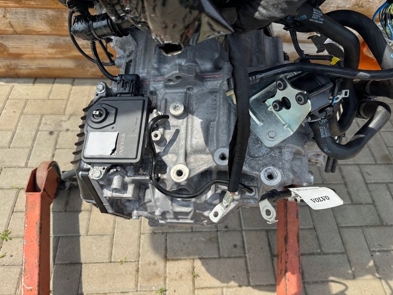 Miniatura produktu SKRZYNIA BIEGÓW VOLVO XC40 1.5 1285469 P1285469