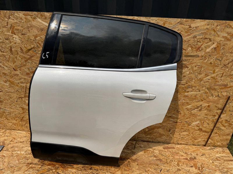 Miniatura produktu CITROEN C5 AIRCROSS drzwi tylne lewe lewy tył