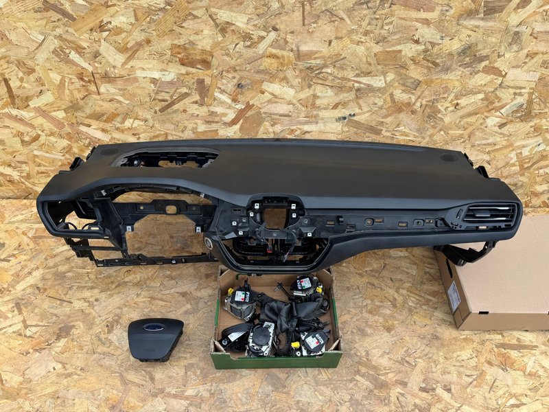 Miniatura produktu FORD KUGA MK3 III KONSOLA DESKA ROZDZIELCZA AIRBAG PASY PODUSZKI HEAD UP