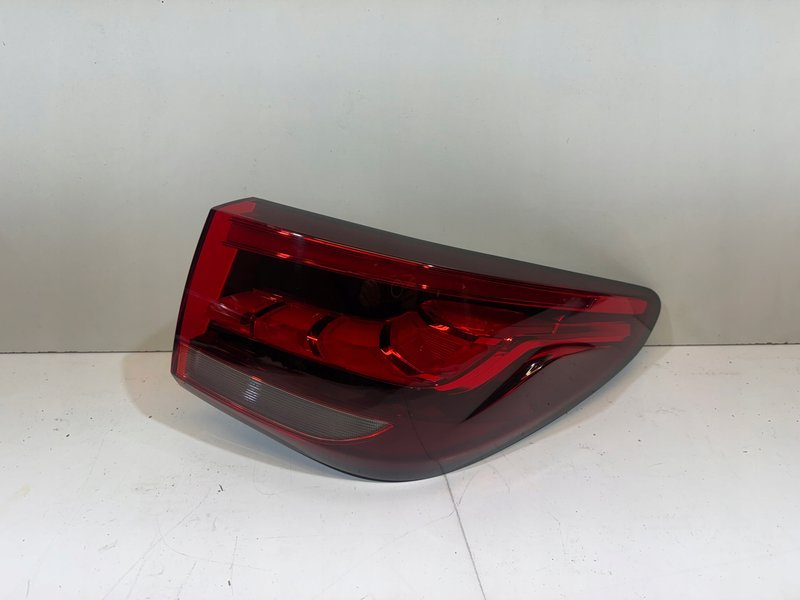 MG ZS LAMPA TYLNA PRAWA PRAWY TYŁ 10571682