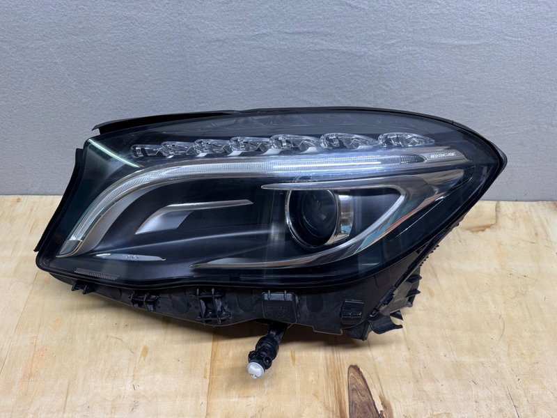 MERCEDES GLA W156 A1569061700 LAMPA LEWA PRZÓD KOMPLETNA BI-XENON
